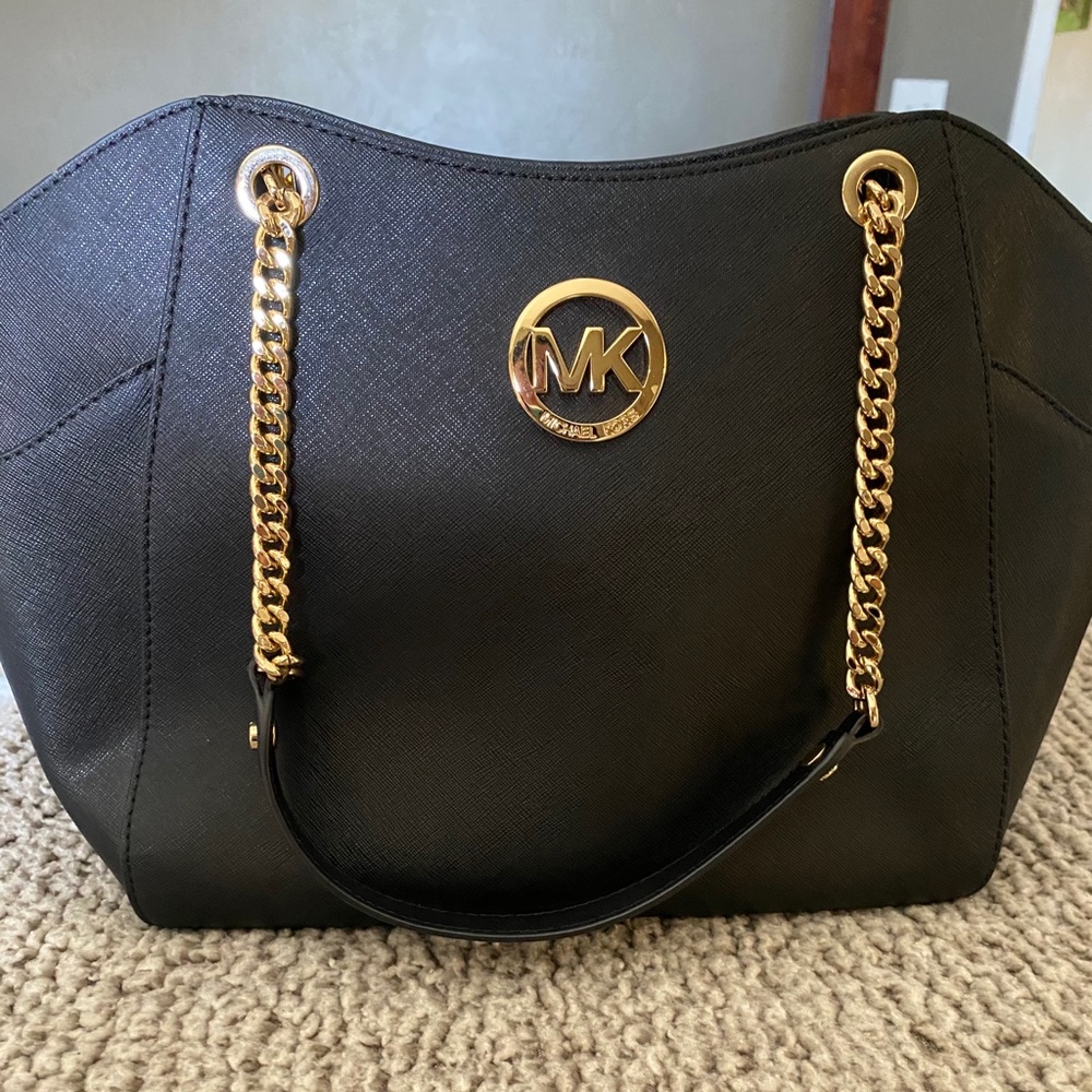 MK purse